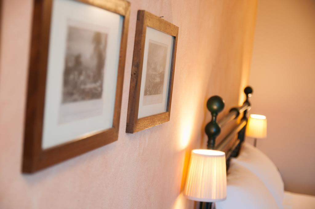 Agriturismo Borgo Tra Gli Olivi Castiglion Fiorentino Habitación foto