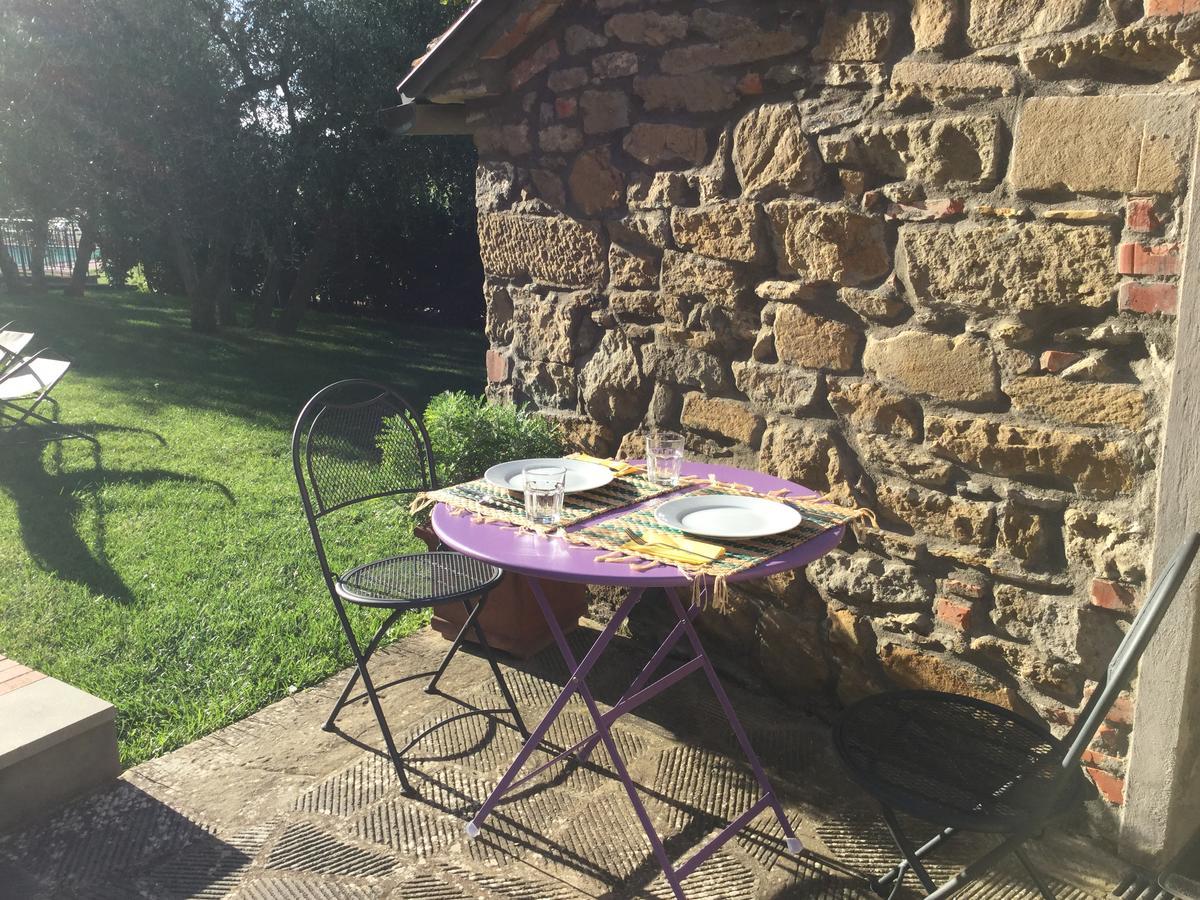 Agriturismo Borgo Tra Gli Olivi Castiglion Fiorentino Exterior foto